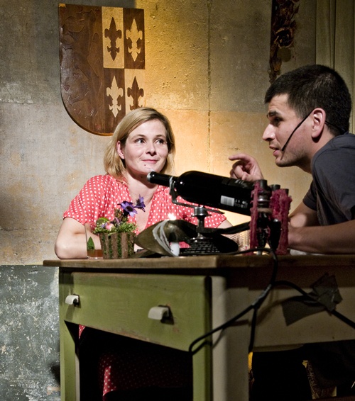 Bernadette la Hengst bei den Konspirativen KüchenKonzerten