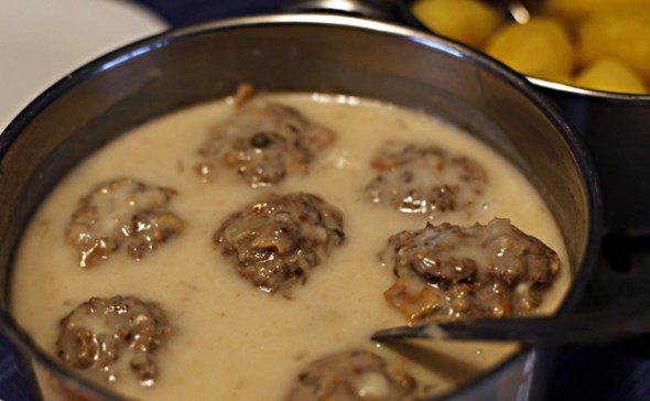 klopse_1 Klopse im Saucenbad (Fotos: phew)