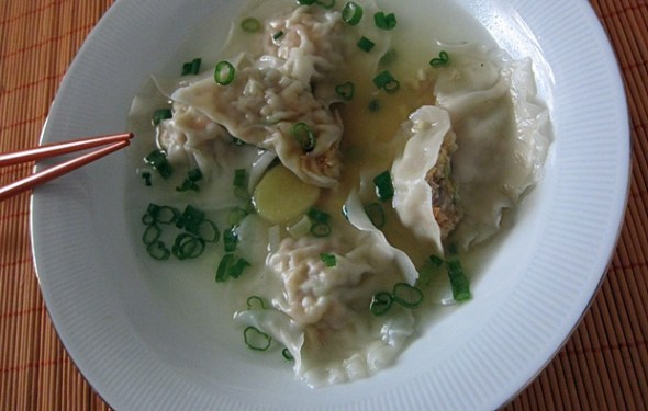 Mandu - ohne Rotstich. Stattdessen mit etwas Sojasauce.