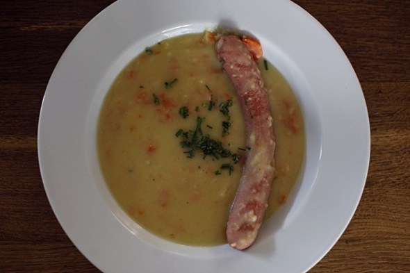 ksuppe Kartoffelsuppe mit Wurst (Foto: phew)